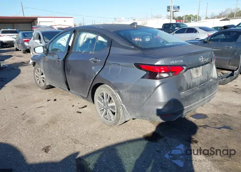 2024 Nissan Versa 1.6 Sv z USA, uszkodzony, nr VIN 3N1CN8EV7RL828194